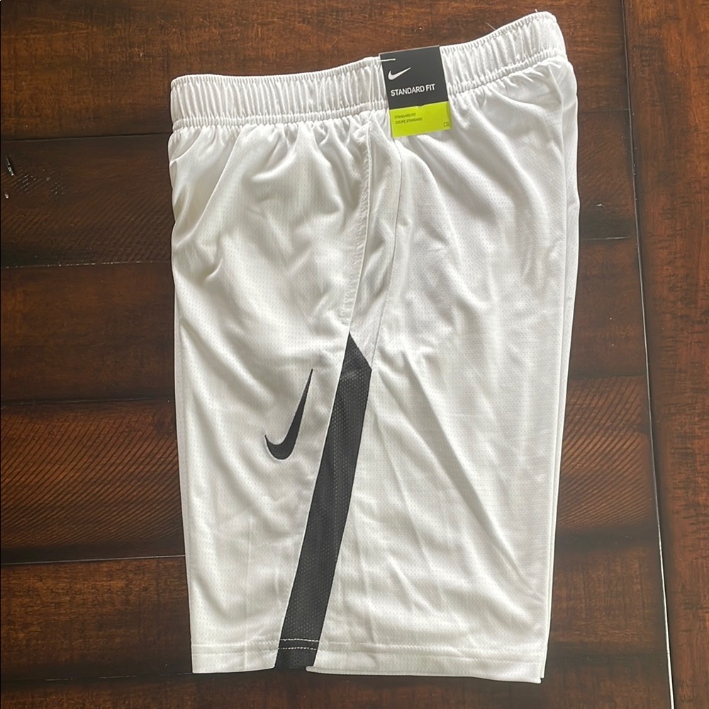 Boys L Nike White and Black Sports Shorts, BNWT